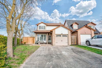 6 Borden Hill Crt, House other with 3 bedrooms, 4 bathrooms and 4 parking in Brampton ON | Image 2