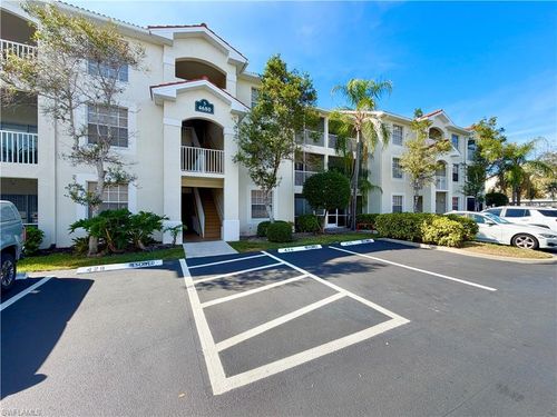 535-4680 Saint Croix Ln, NAPLES, FL, 34109-3565 | Card Image