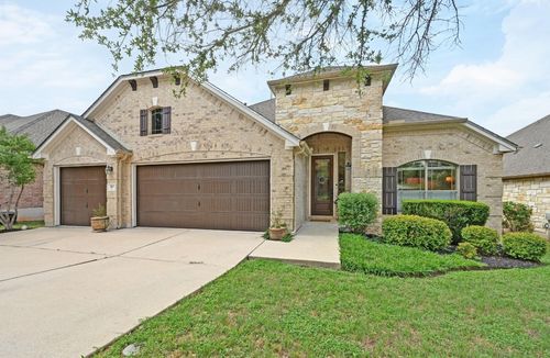 740 Harris Dr, Austin, TX, 78737-4611 | Card Image