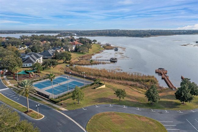 Tennis Courts & Boat Ramp to the Lake | Image 38