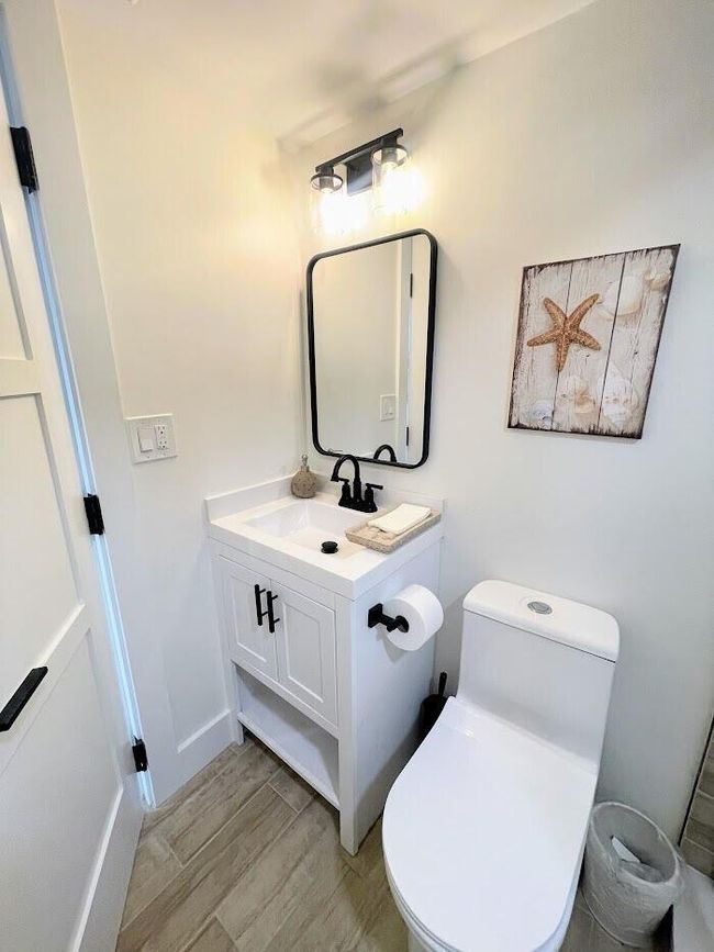 APT-604 - 9900 S Ocean Dr, Condo with 2 bedrooms, 2 bathrooms and null parking in Jensen Beach FL | Image 10