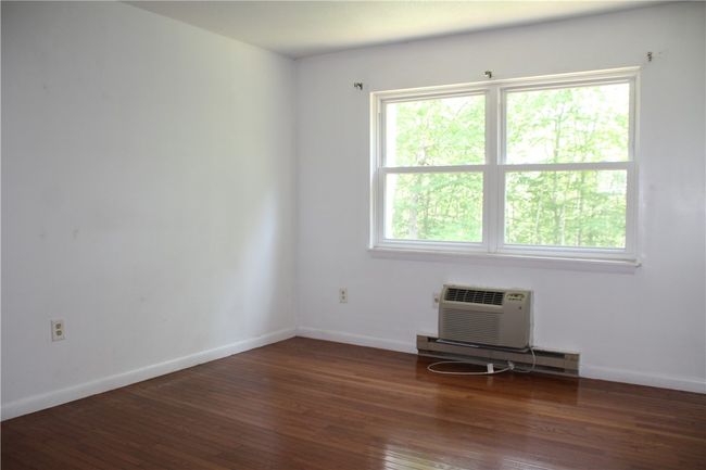 J - 9 Apache Dr, Condo with 2 bedrooms, 1 bathrooms and 2 parking in Westerly RI | Image 10