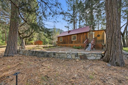 38 Valhalla Ln, Sierra City, CA, 96125-1056 | Card Image