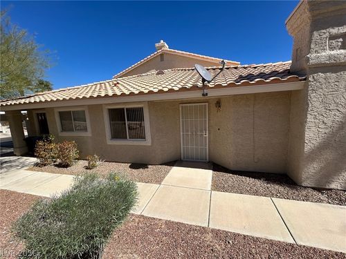 2207 Camel Mesa Dr, Laughlin, NV, 89029-1137 | Card Image