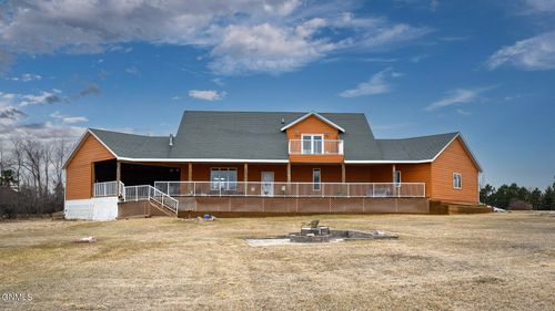 870 36th Ave Nw, Coleharbor, ND, 58531-9410 | Card Image