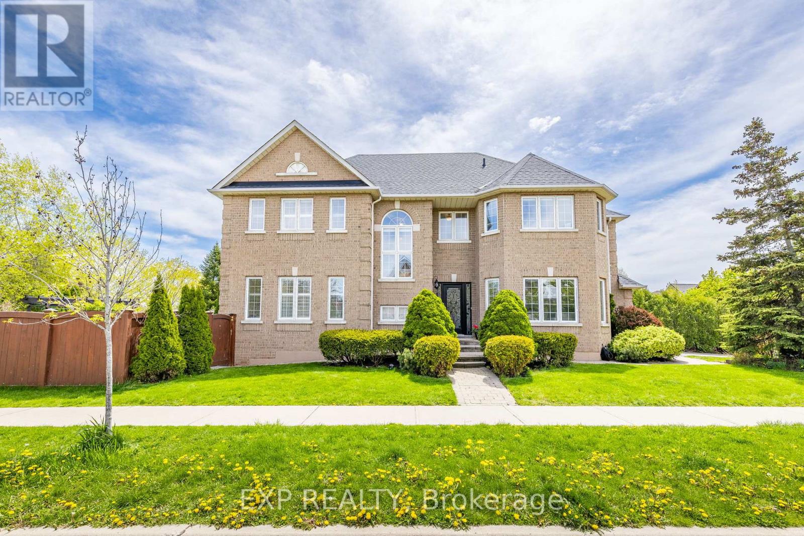 Residential in Oakville (WT West Oak Trails) 4