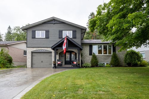 1255 Bridle Dr, Peterborough, ON, K9J7J7 | Card Image