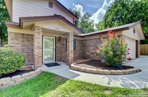 169 Woods End, New Braunfels, TX, 78130 | Card Image