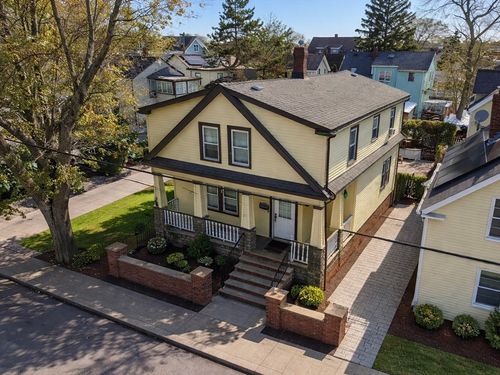 162 Chatham St, Lynn, MA, 01902-2221 | Card Image