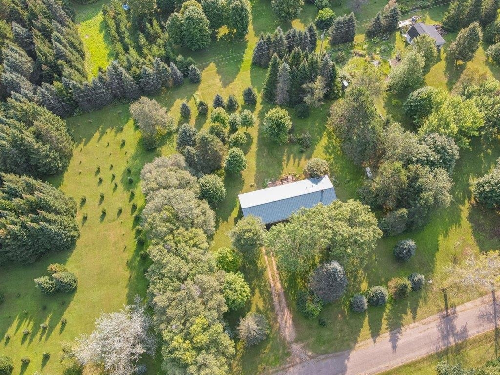 Woodbirch Ln, Hatley, WI 54440