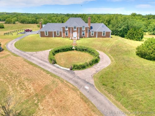 397960 4000 Rd, Skiatook, OK, 74070-4193 | Card Image