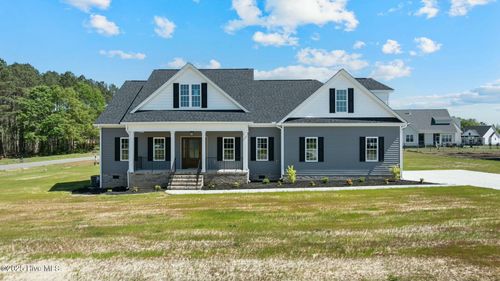 606 Pickens Dr N, Goldsboro, NC, 27530-9674 | Card Image