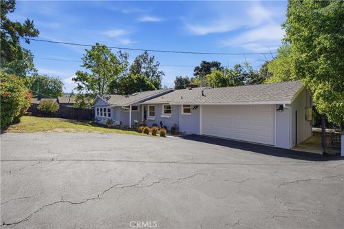 4731 Tyrone Ave, Sherman Oaks, CA, 91423-2319 | Card Image