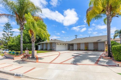 25611 Adriana St, Mission Viejo, CA, 92691-3823 | Card Image