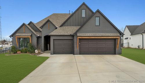 2921 Front St, Catoosa, OK, 74015 | Card Image