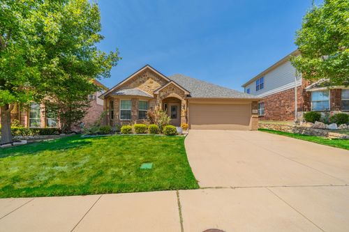 5735 Mountain Hollow Dr, Dallas, TX, 75249-2026 | Card Image