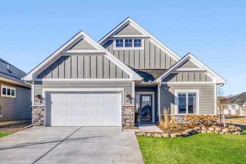 6717 Bellflower Dr, Excelsior, MN, 55331-2803 | Card Image