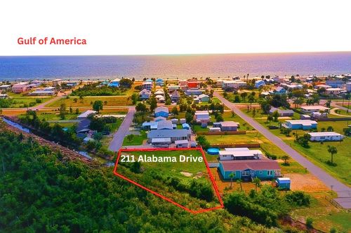 211 Alabama Ave, Mexico Beach, FL, 32456-7021 | Card Image