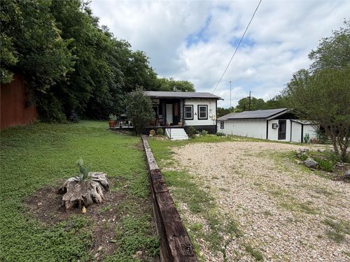 111 Apache Trl, Whitney, TX, 76692-7565 | Card Image