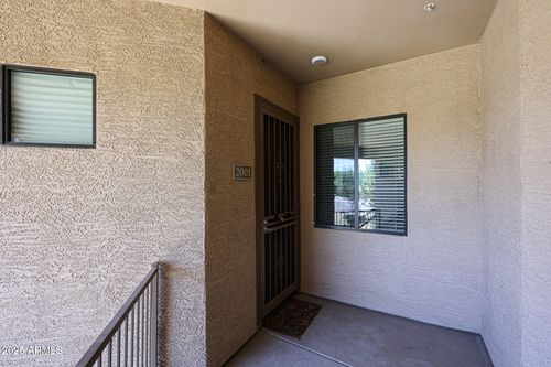 2001-3330 S Gilbert Rd, Chandler, AZ, 85286-2302 | Card Image