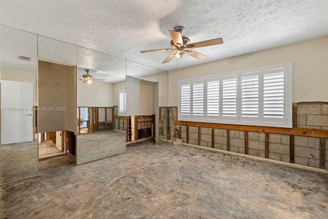 163 Barbados Ave, House other with 4 bedrooms, 2 bathrooms and null parking in Tampa FL | Image 16
