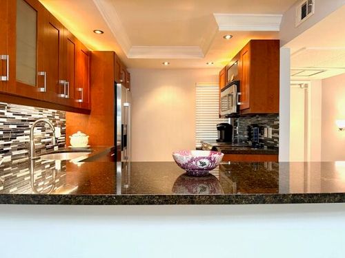 apt-202-3080 N Course Dr, Pompano Beach, FL, 33069-6212 | Card Image