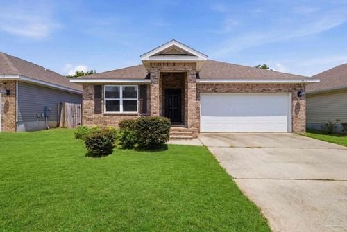 5673 Guinevere Ln, Milton, FL, 32583-5666 | Card Image