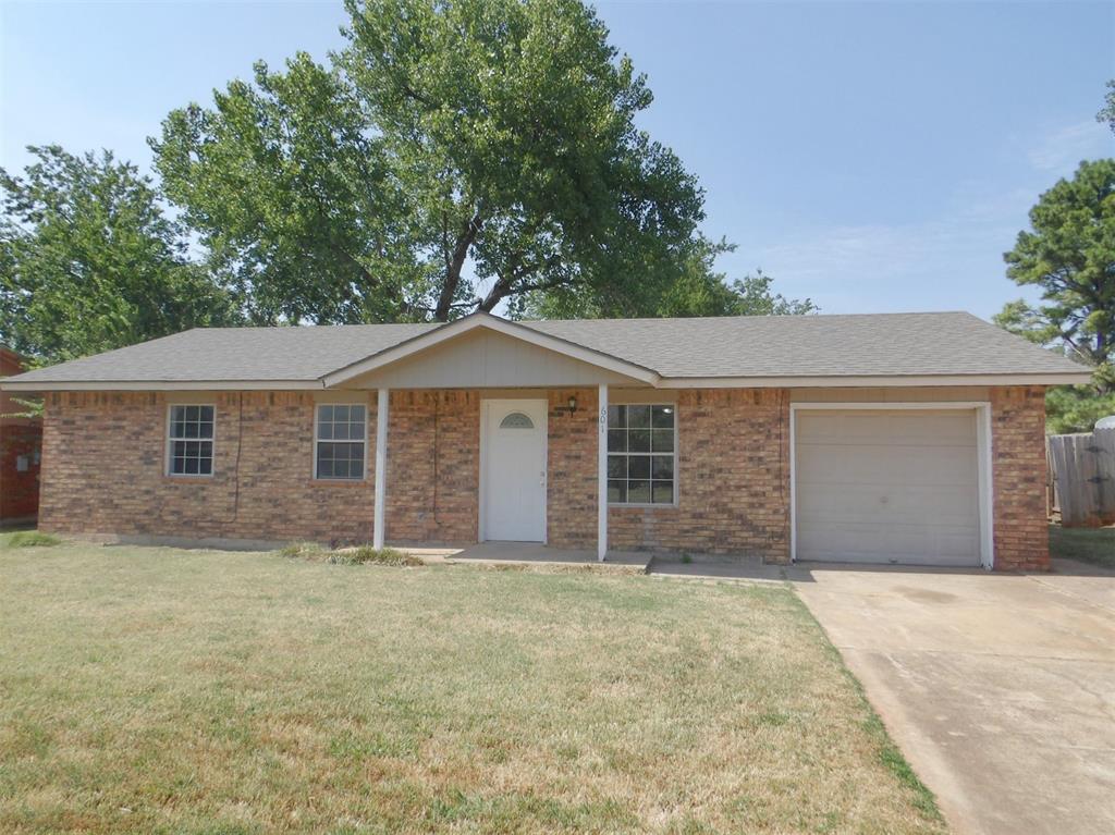 Woods Dr, Noble, OK 73068