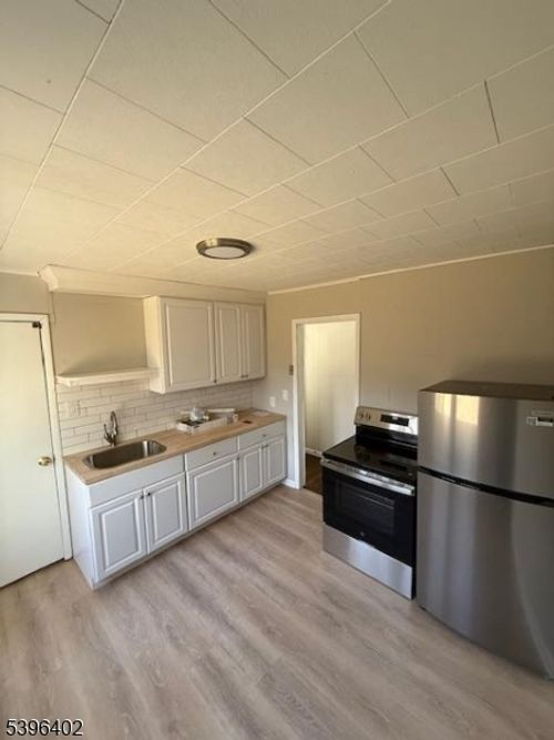 2-29 Mount Olive Rd, Budd Lake, NJ, 07828-3007 | Card Image