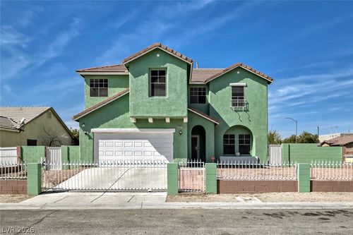 3901 Melbourne Way, Las Vegas, NV, 89115-8141 | Card Image