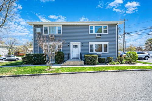 2b-96 Finch Ln, Islip, NY, 11751-3331 | Card Image
