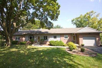 21510 Davidson Road, House other with 3 bedrooms, 2 bathrooms and null parking in BROOKFIELD WI | Image 1