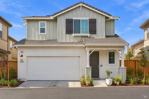 3013 Mansfield St, Vacaville, CA, 95687-8028 | Card Image