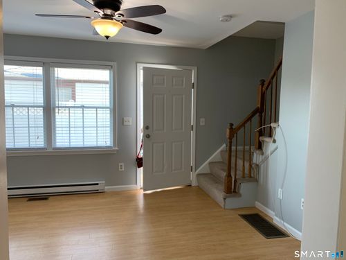 c-498 Naugatuck Ave, Milford, CT, 06460-5056 | Card Image