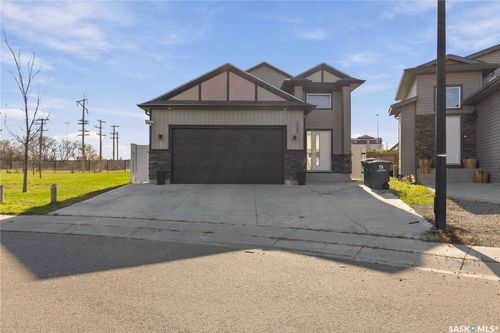 202 Palliser Court, Saskatoon, SK, S7L4P9 | Card Image