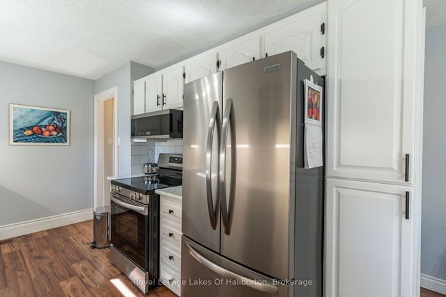1293 Green Lake Rd, House other with 3 bedrooms, 2 bathrooms and 4 parking in Haliburton ON | Image 17