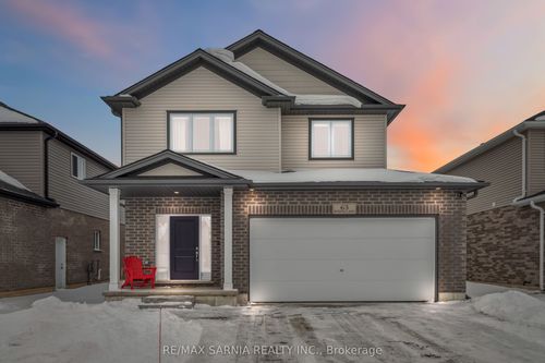 63 Rosina Lane, Thamesford, ON, N0M2M0 | Card Image