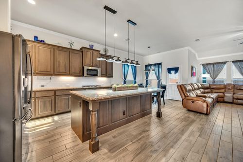 717 Willowbranch Ln, Midlothian, TX, 76065-1320 | Card Image
