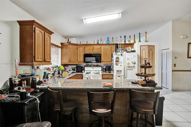 8504 Cutler Ct, House other with 3 bedrooms, 2 bathrooms and null parking in Cutler Bay FL | Image 12