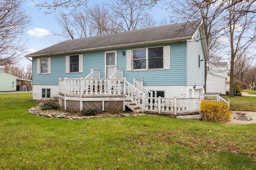 402 Snow Court, Sandusky, OH, 44870 | Card Image
