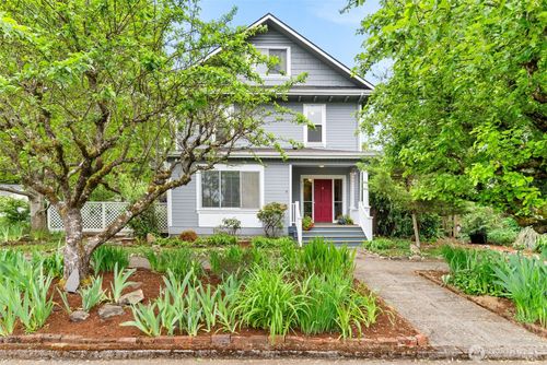 225 17th Ave Se, Olympia, WA, 98501-2238 | Card Image