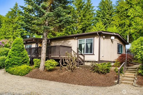 8001 175th Ave Sw, Longbranch, WA, 98351-9516 | Card Image