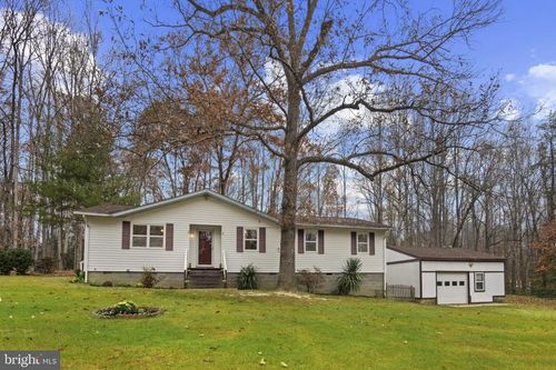 11013 Forest Hollow Dr, Bumpass, VA, 23024-9698 | Card Image