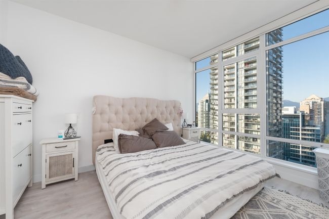 1804 - 2085 Skyline Court, Condo with 2 bedrooms, 2 bathrooms and 1 parking in Burnaby BC | Image 21