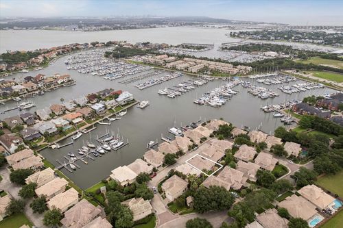 316 Harborside Circle, League City, TX, 77565 | Card Image