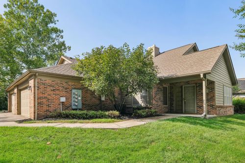 1355 Woodberry Place, Gahanna, OH, 43230 | Card Image
