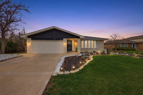 7718 W 157th Pl, Orland Park, IL, 60462-5054 | Card Image