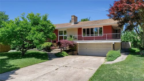 16 Meadow Ln, Buffalo, NY, 14223-1309 | Card Image