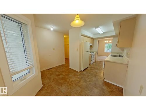 31-3520 60 St Nw, Edmonton, AB, T6L6H5 | Card Image