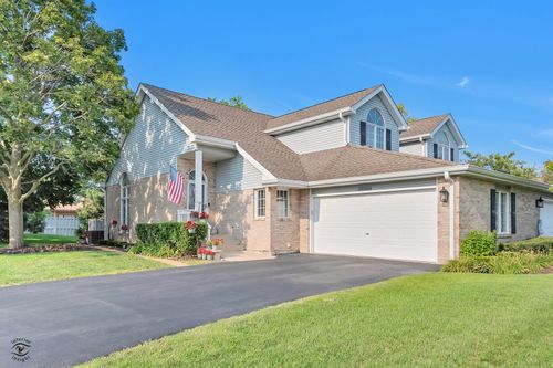 15301 Wilshire Dr, Orland Park, IL, 60462-4679 | Card Image